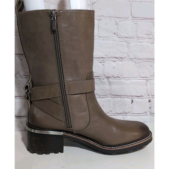 Vince Camuto Kerivini Leather Moto Boot Taupe Brown Woman's 8 EUC $149 Retail - Picture 10 of 15